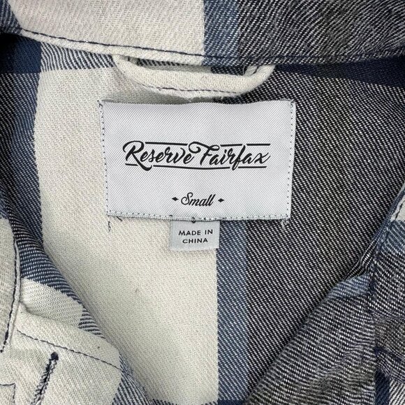 Reserve Fairfax Women’s Plaid Flannel Shacket Blue Gray Button Up Size Small - Picture 9 of 14